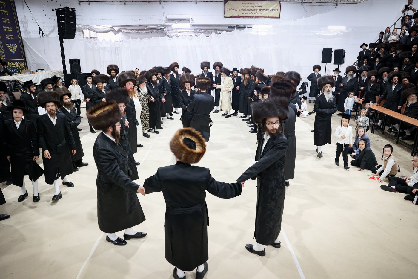 שמחת בית שומרי אמונים