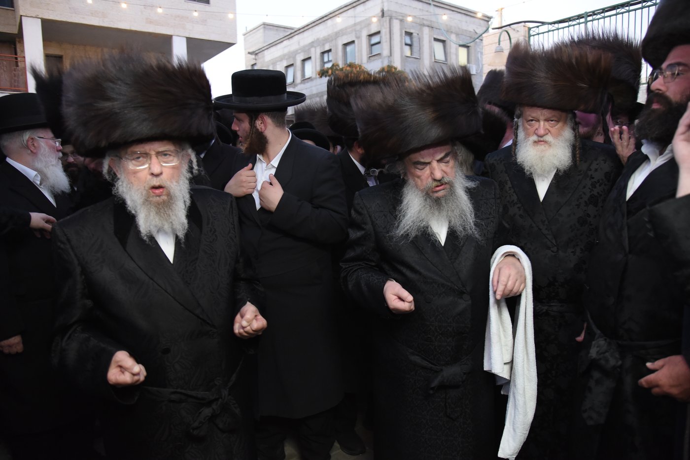 הכנסת ספר תורה לע"נ האברך הקדוש הרב אלתר שלמה לדרמן הי"ד