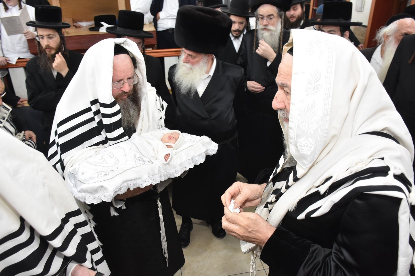 שמחת הברית לנין האדמו"ר מאשלג