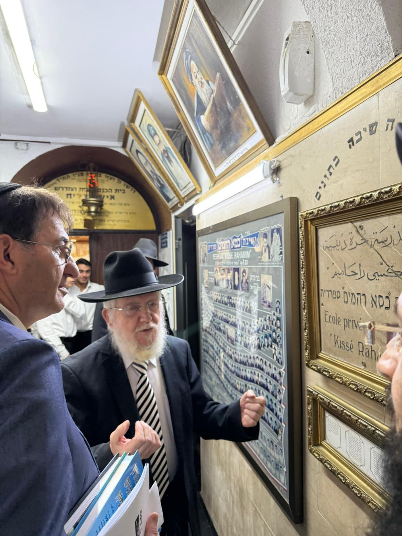 בועז ביסמוט בביקור בכסא רחמים