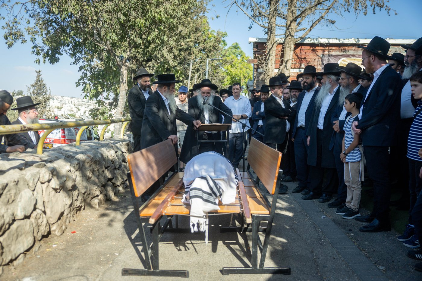 הלווית הרב מרדכי שטיינצג הי"ד שנרצח בפיגוע בצומת רמות