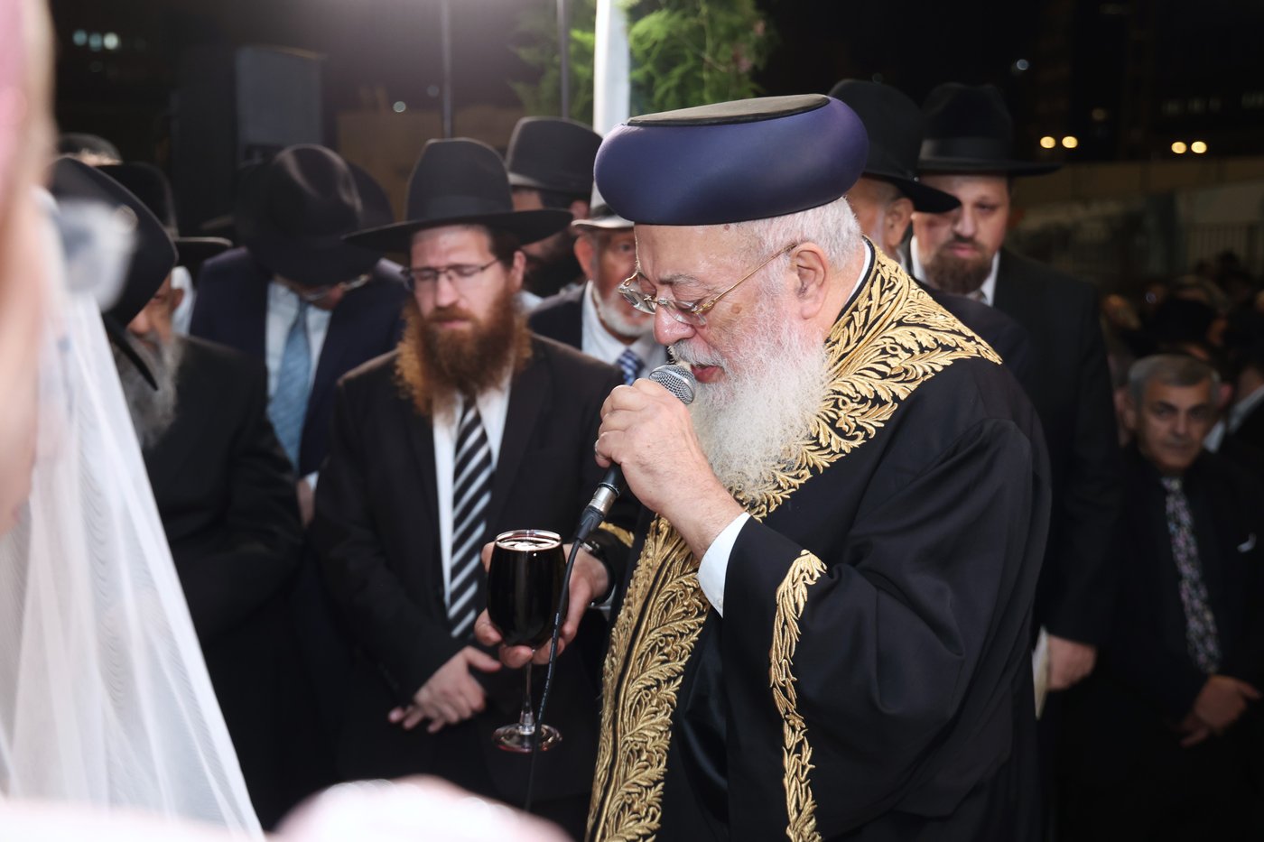 שמחת נישואי נכדתם של הראשל"צ הגרש"מ עמאר, והגרב"צ מוצפי 