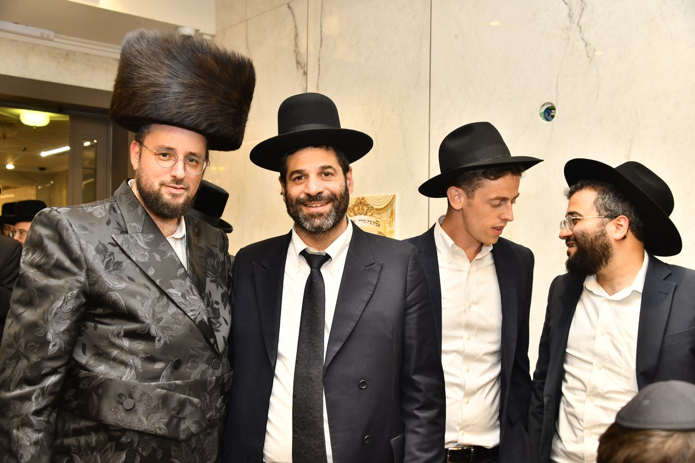 שמחת אירוסי בת איש התקשורת ישראל כהן