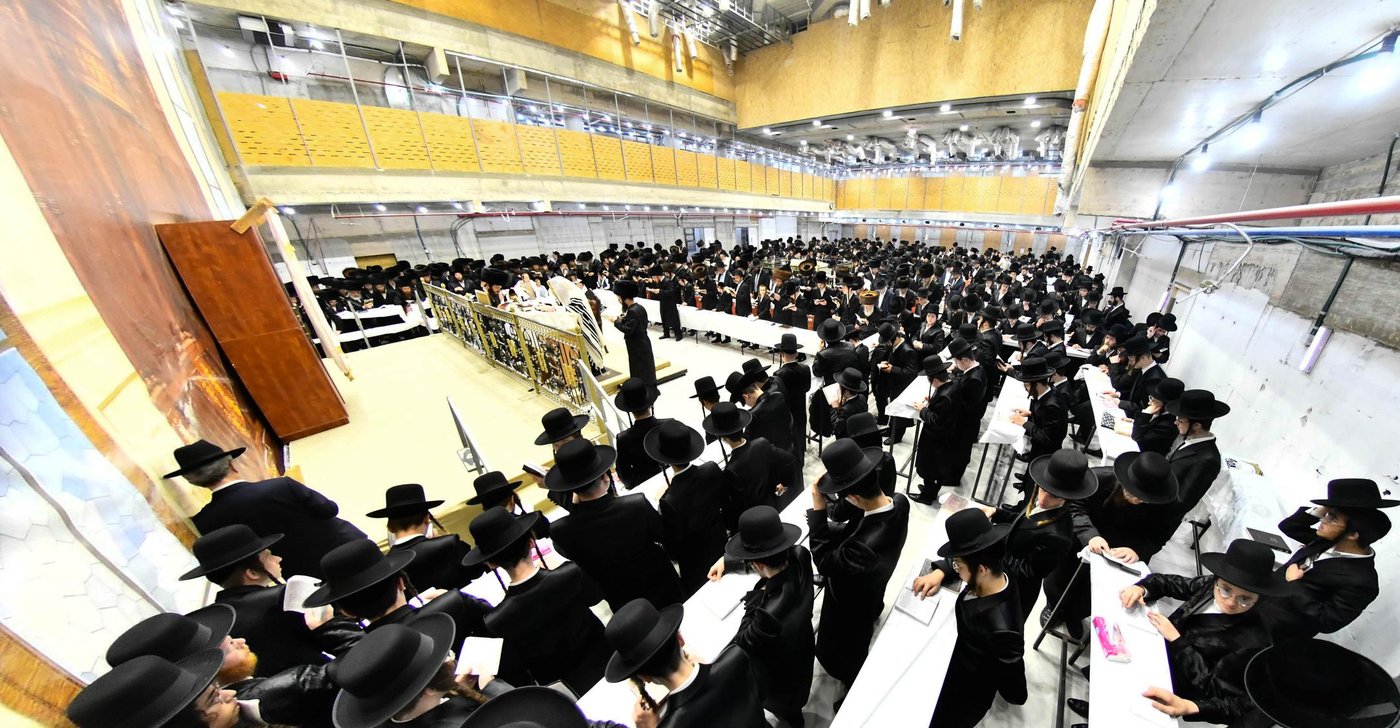סליחות ראשונות בחצה"ק מודז'יץ