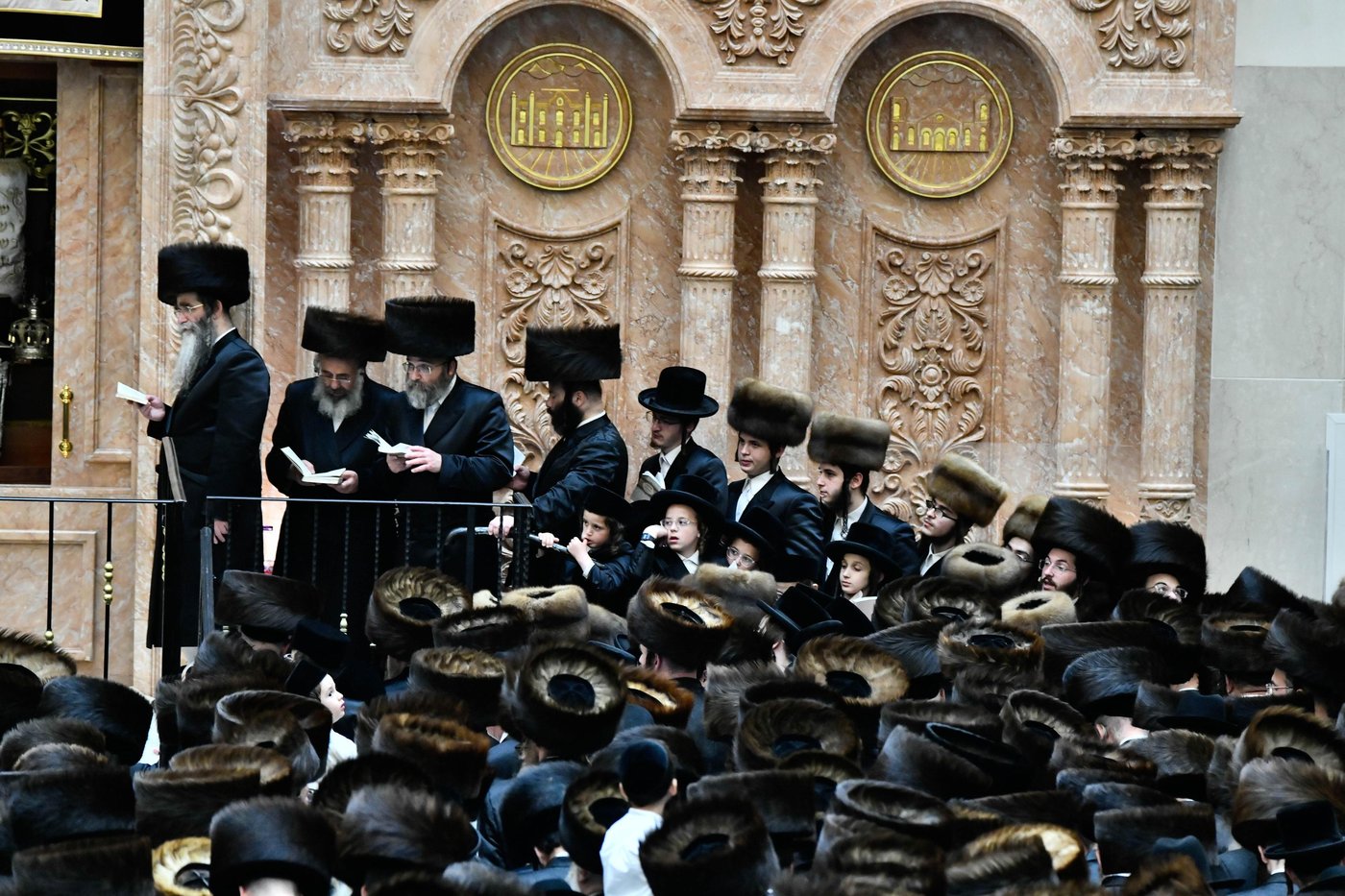 סליחות ראשונות בחצה"ק ויז'ניץ
