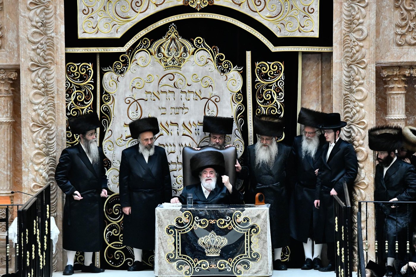 סליחות ראשונות בחצה"ק ויז'ניץ