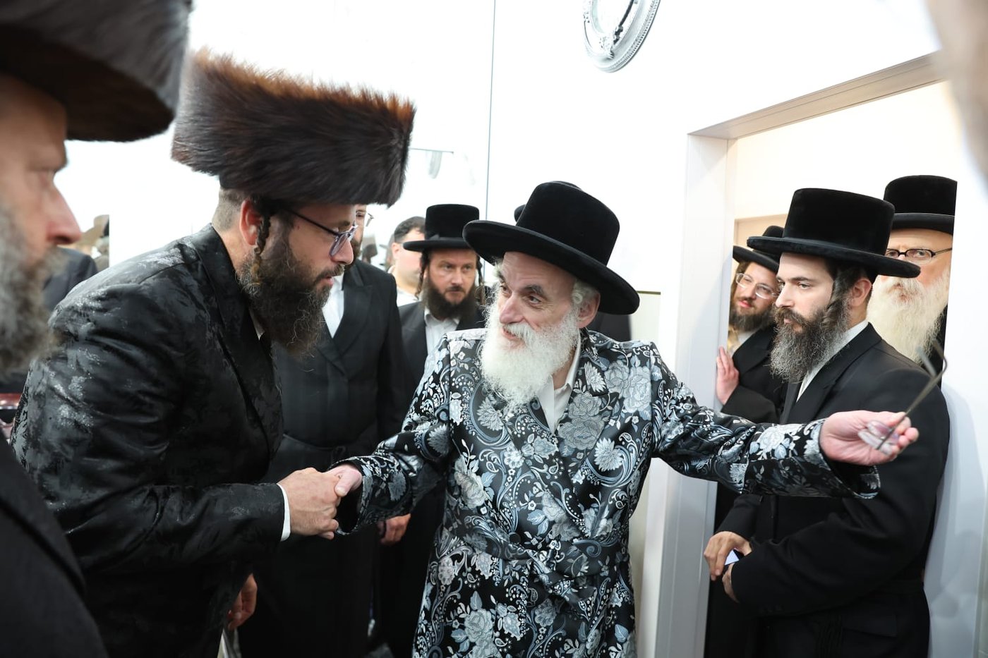 ראשי ארגון איחוד הצלה בביקור מרגש במעונו של האדמו"ר הקוה"ט מויזניץ 