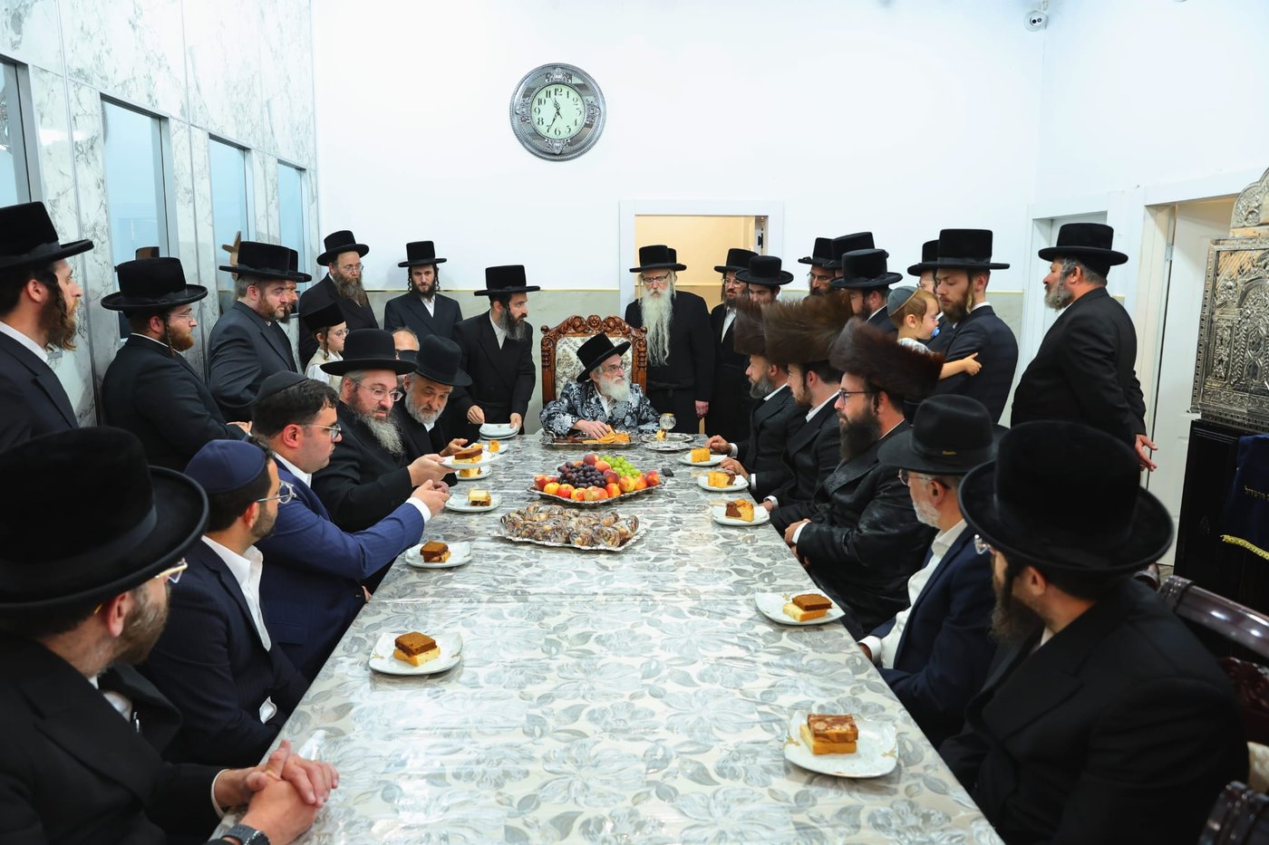 ראשי ארגון איחוד הצלה בביקור מרגש במעונו של האדמו"ר הקוה"ט מויזניץ 