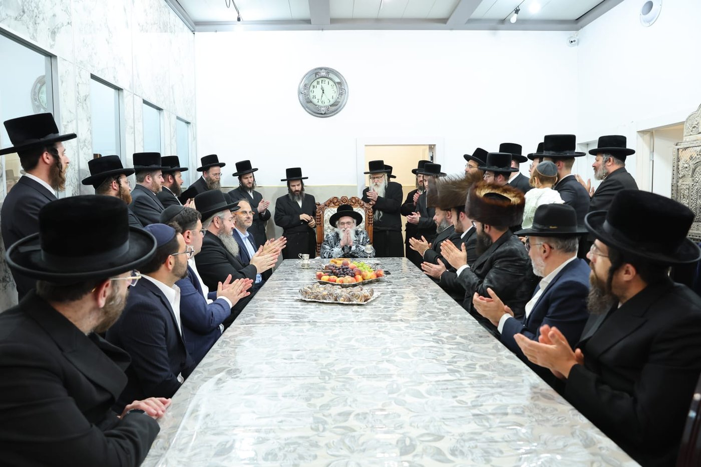 ראשי ארגון איחוד הצלה בביקור מרגש במעונו של האדמו"ר הקוה"ט מויזניץ 