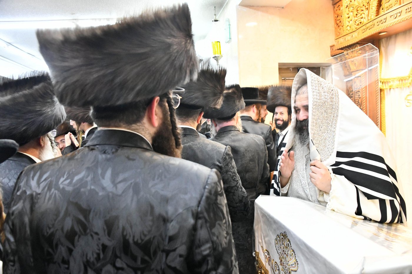 סליחות ראשונות בחצה"ק זוטשקא