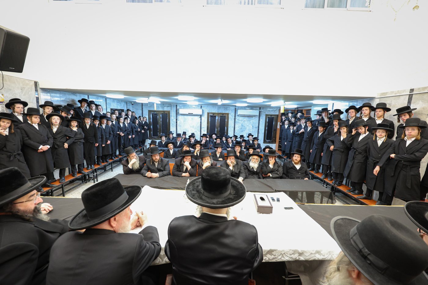 מעמד תחילת כתיבת ס"ת לישיבת מהרי"ט