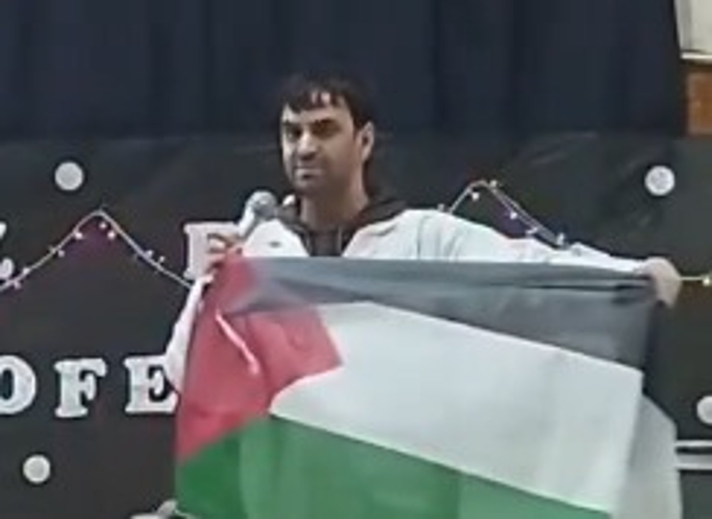 ראש העיר הודיע: עונש חמור למורה שהסית נגד ישראל בשיעור בכיתה