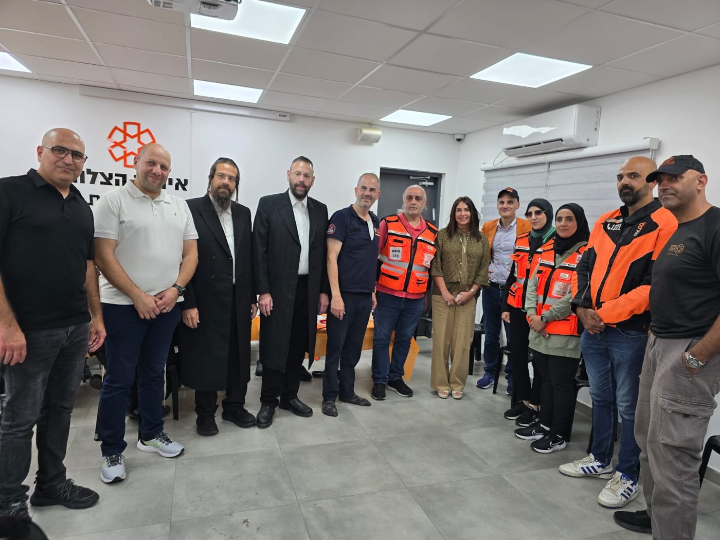 ניחום אבלים אצל נשיא איחוד הצלה אלי ביר