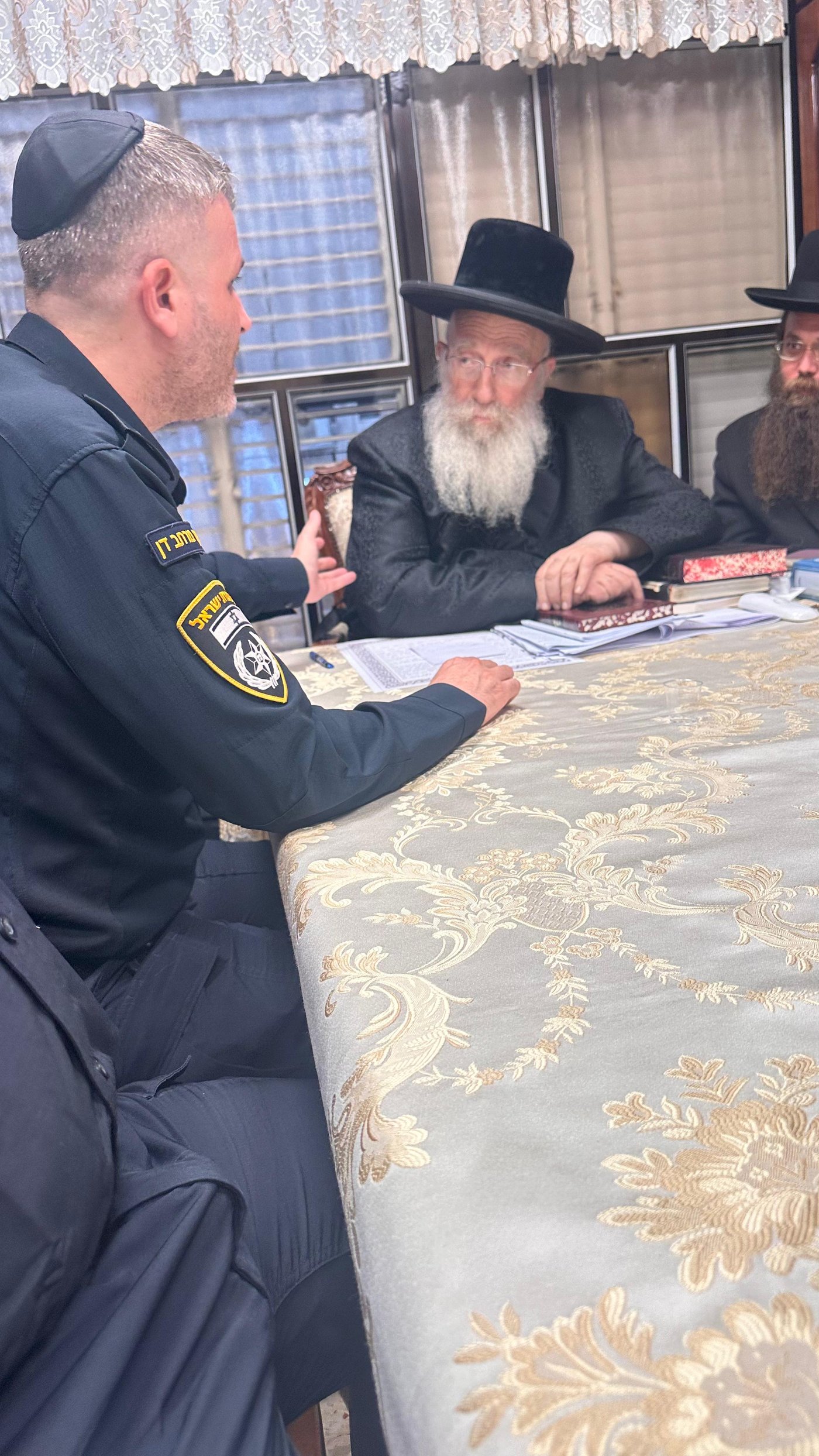 מפקדי המשטרה של מרחב דן בסיור בבני ברק