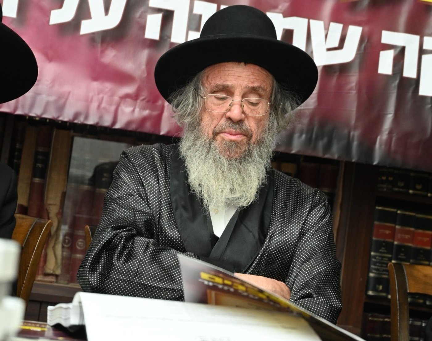 ראש הישיבה: "אין שום ספק שמי שיתרום, יקוים בו 'וצדקה מעבירין את רוע הגזירה'