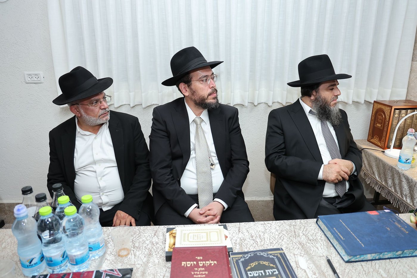 הראשל"צ הגר"י יוסף בחנוכת הבית בהיכל מרן