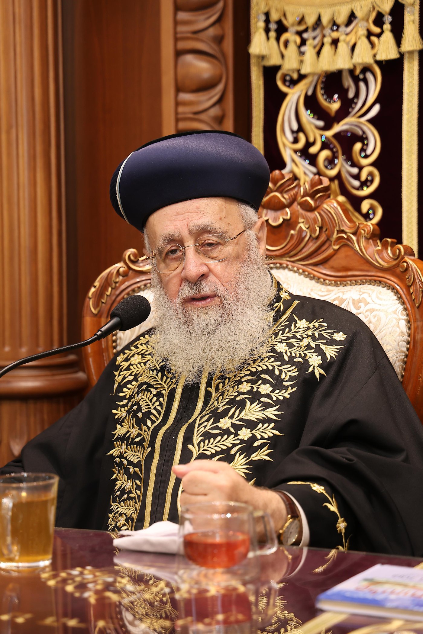 הראשל"צ הגר"י יוסף בחנוכת הבית בהיכל מרן