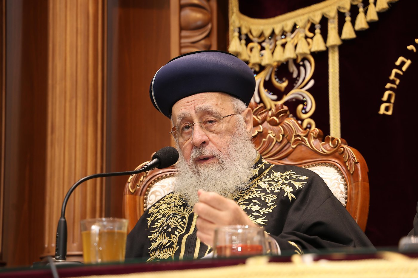 הראשל"צ הגר"י יוסף בחנוכת הבית בהיכל מרן