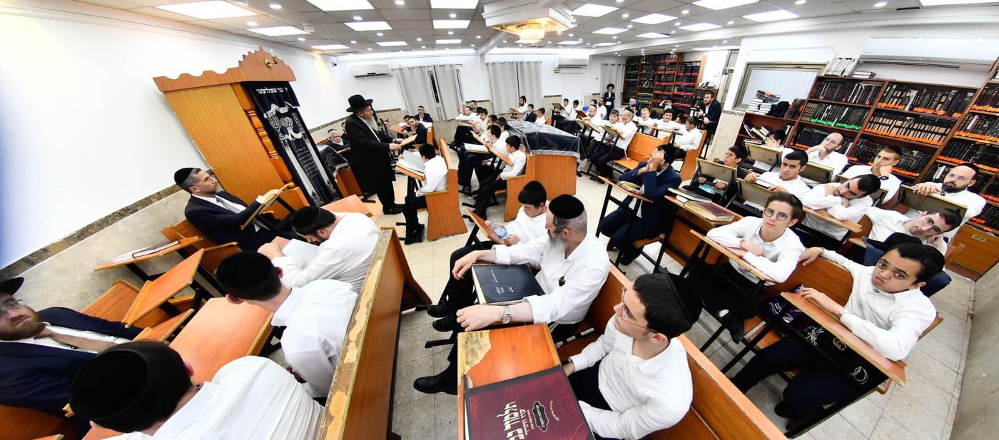 הגרמ"ש אדלשטיין בשיחה בשיח יצחק
