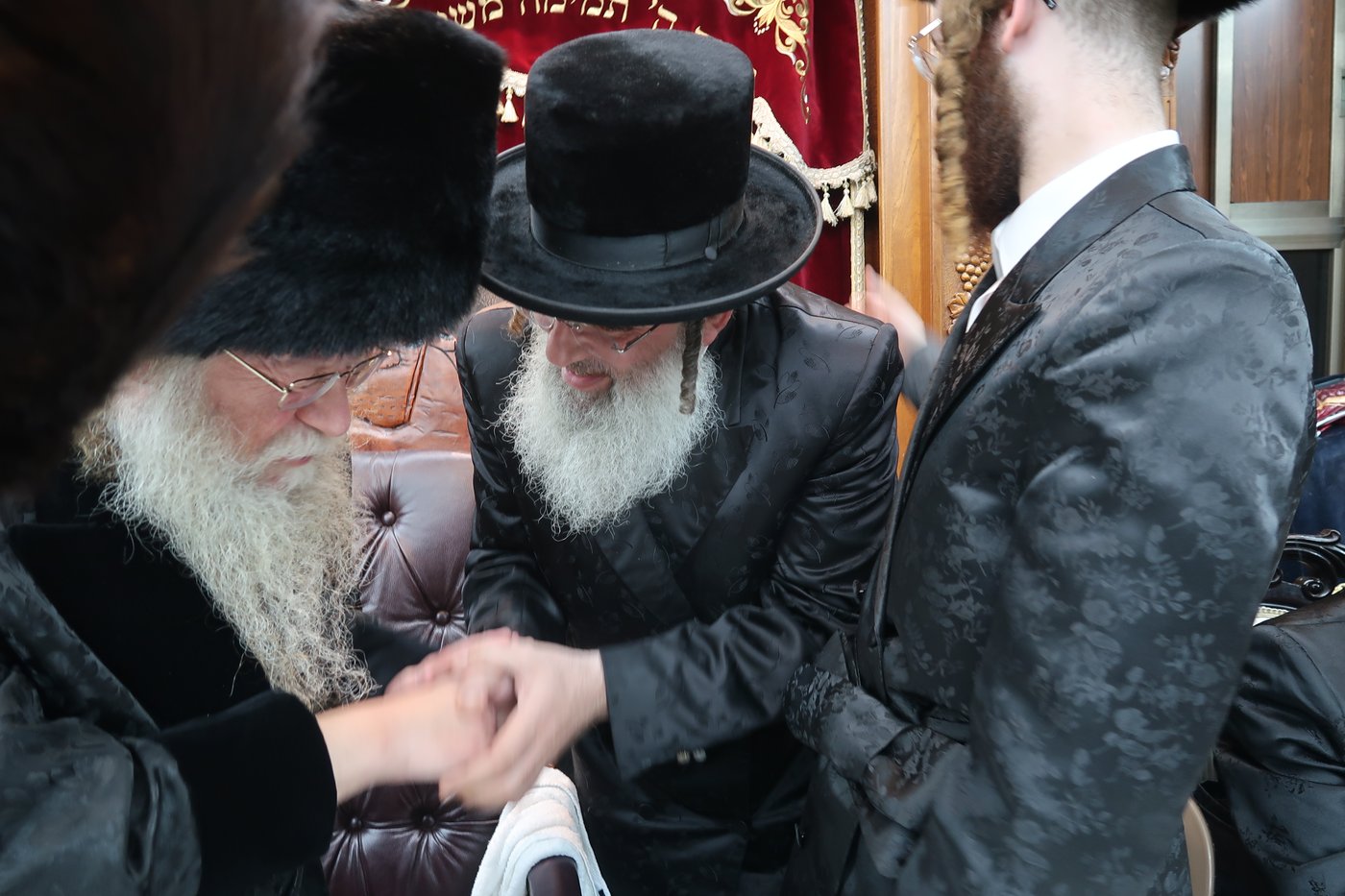 שמחת הש"ב לנכד האדמו"רים מקוזמיר וקאמרנא