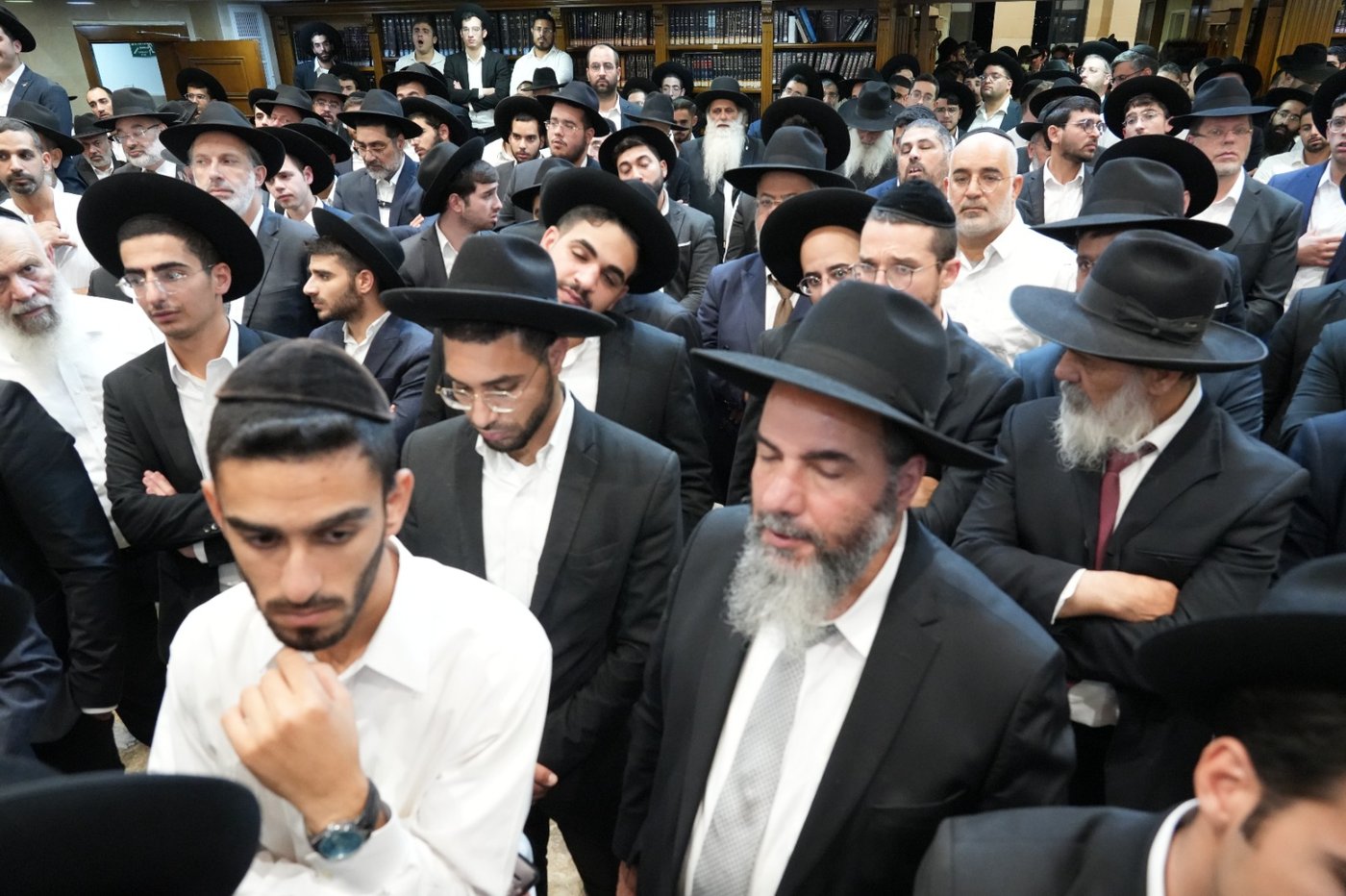 הלווית הגאון רבי יעקב זכריה זצ"ל