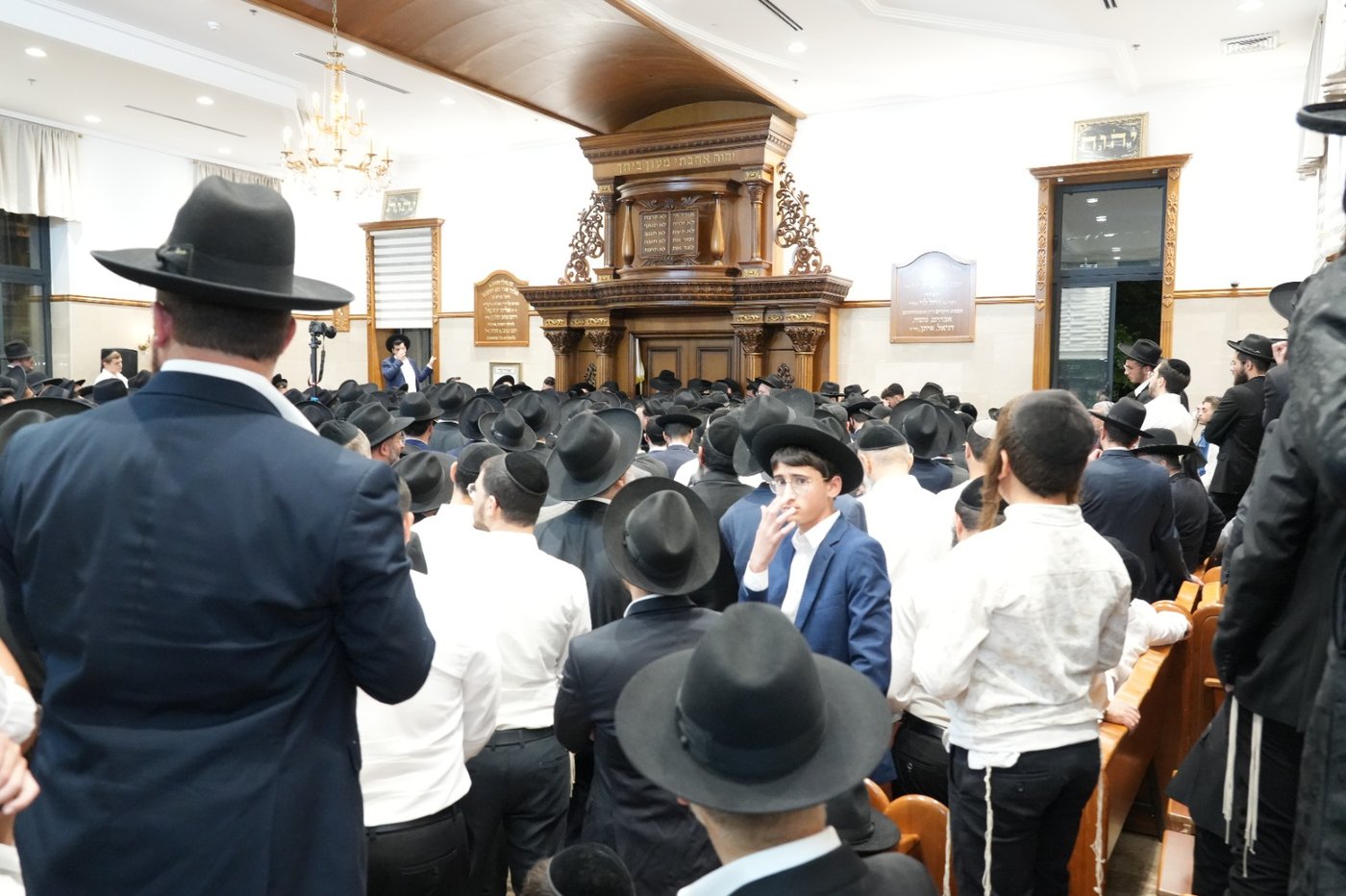 הלווית הגאון רבי יעקב זכריה זצ"ל
