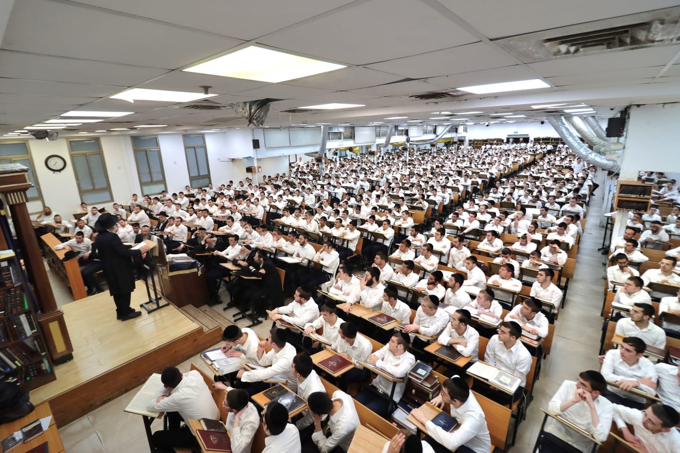 הגאון רבי דוד כהן בשיחה בישיבת 'תורה בתפארתה'