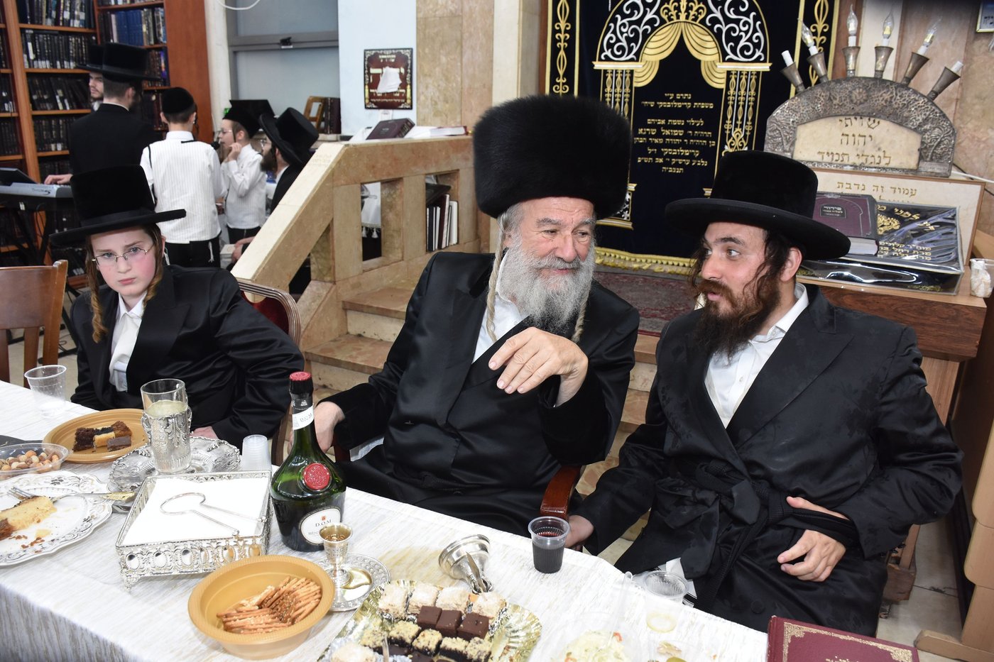 שמחת בר המצווה לנכד האדמו"ר מאשלג