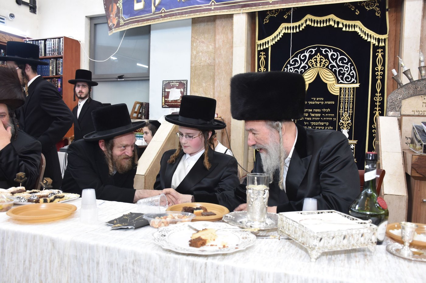 שמחת בר המצווה לנכד האדמו"ר מאשלג
