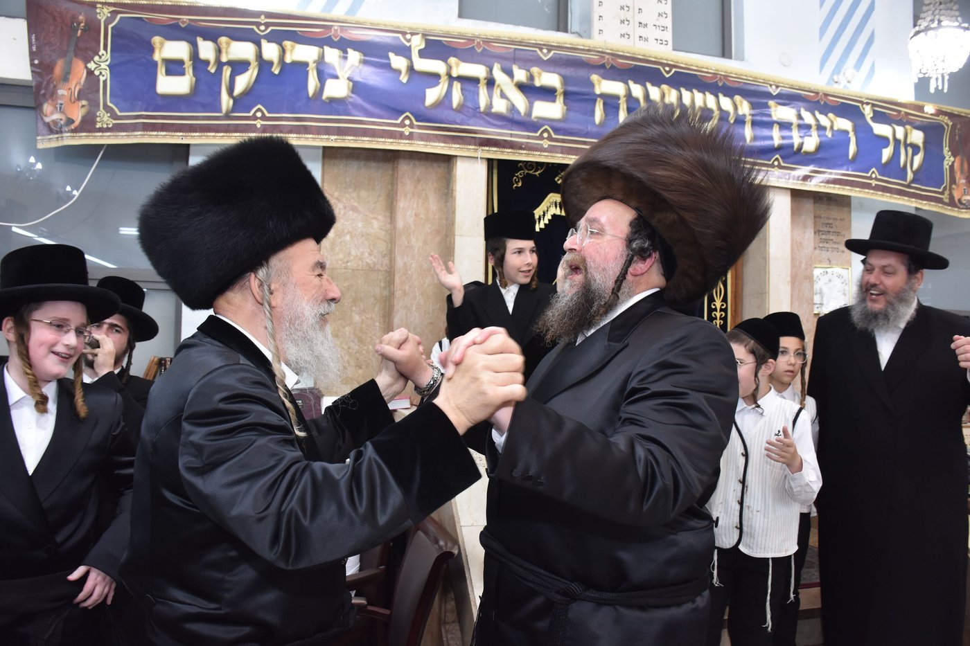 שמחת בר המצווה לנכד האדמו"ר מאשלג