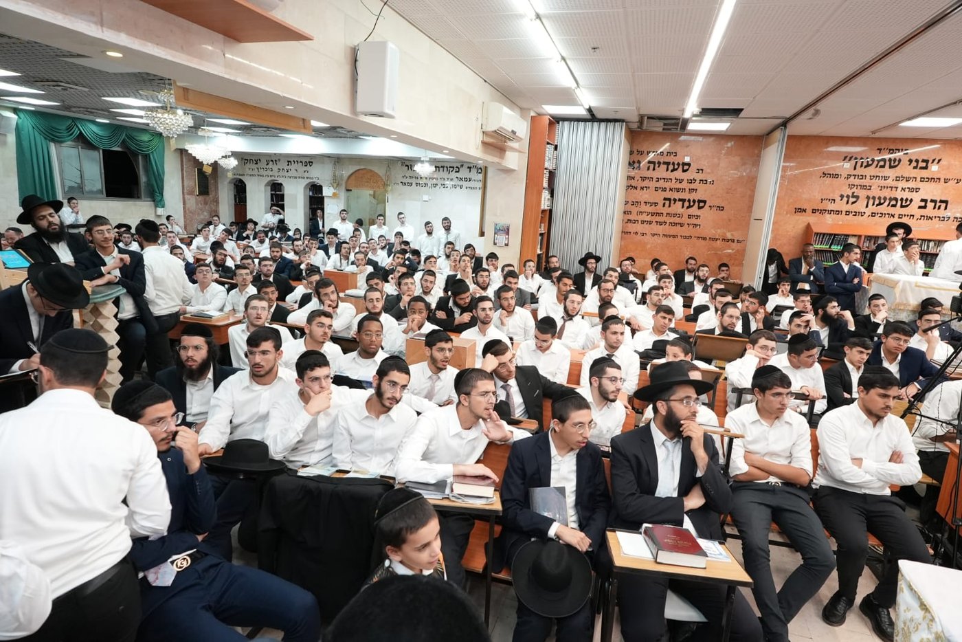 הראשלצי"ם הגר"ד יוסף והגרש"מ עמאר בכסא רחמים