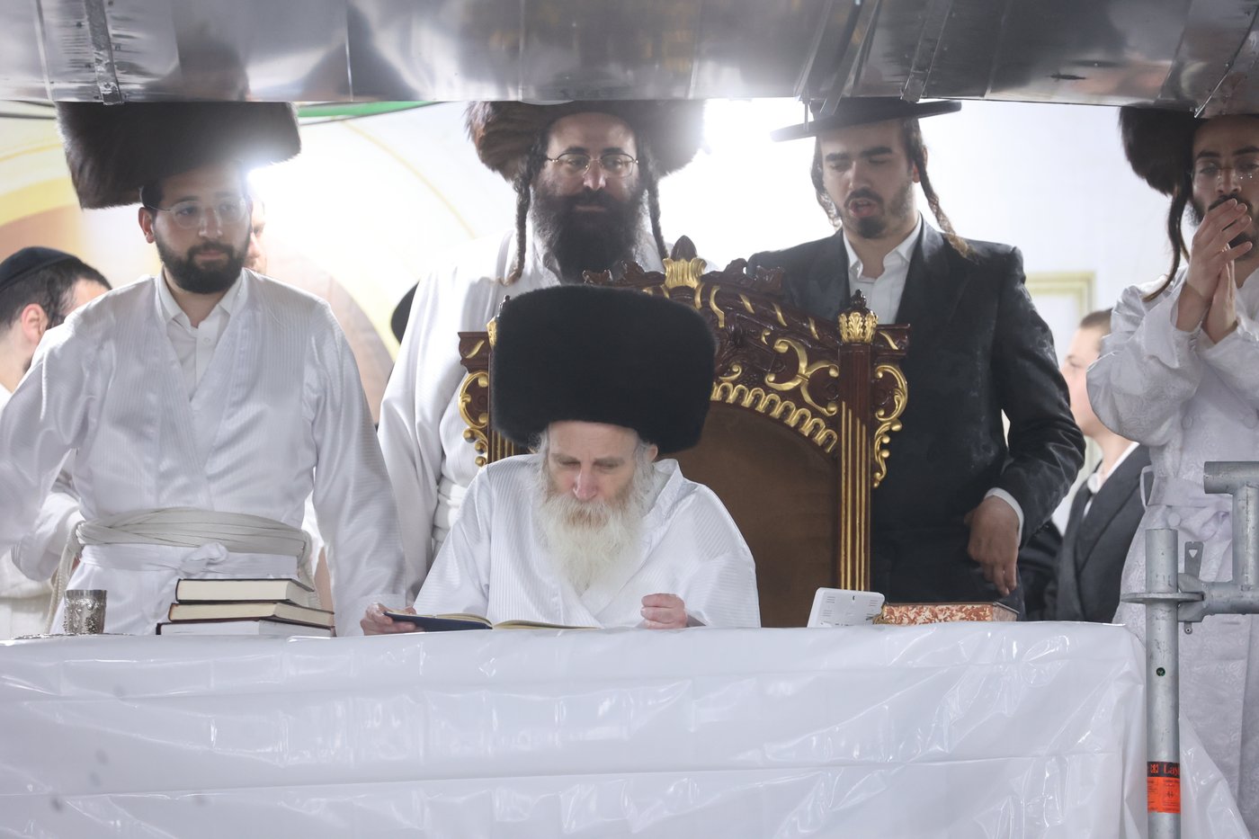 מוצאי ראש השנה אצל הגרי"מ מורגנשטרן