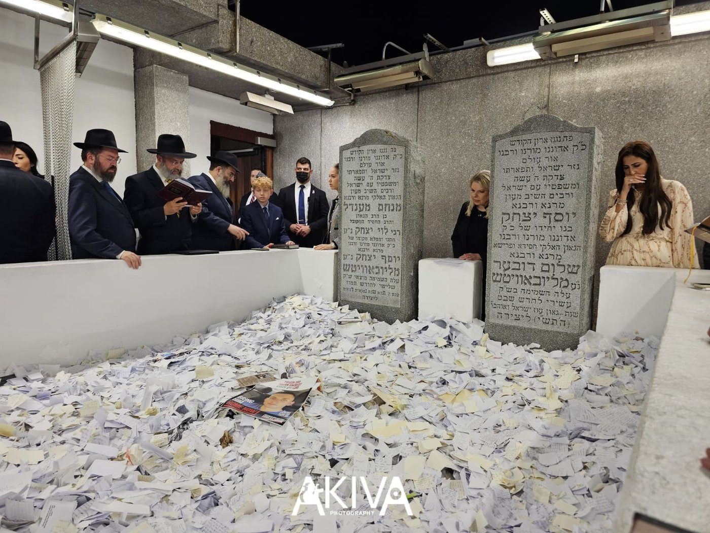 ערב הפגישה הגורלית עם טראמפ: שרה נתניהו נשאה תפילה באוהל הרבי מחב"ד