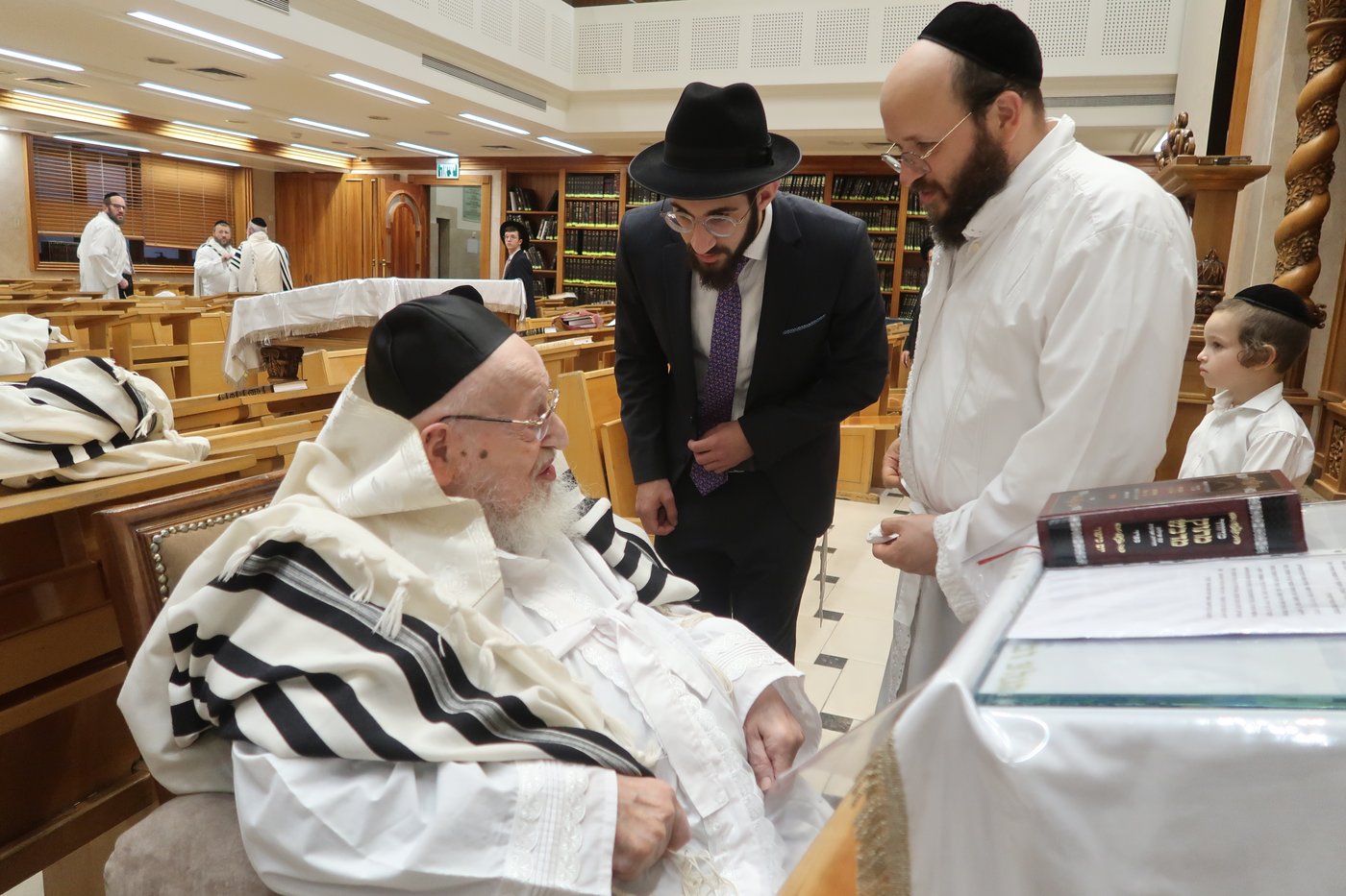 יום הקדוש אצל הגרמ"צ ברגמן
