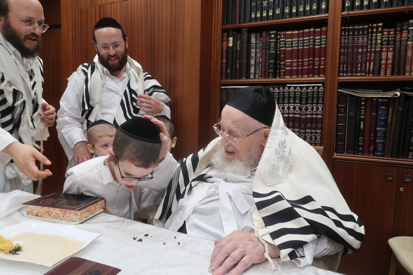 יום הקדוש אצל הגרמ"צ ברגמן