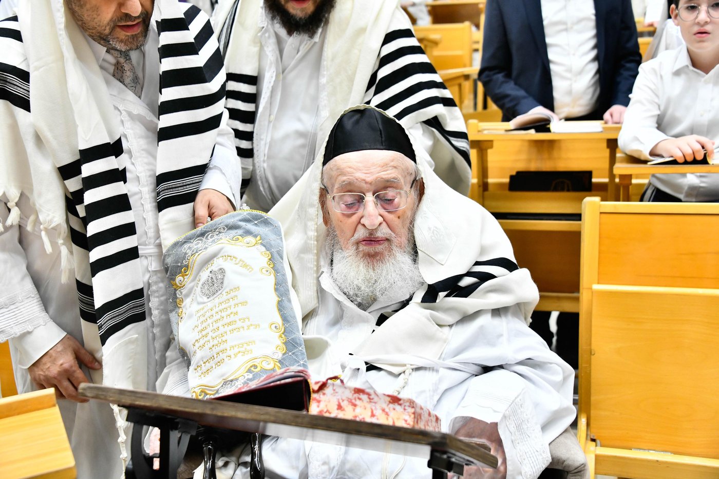 יום הקדוש אצל הגרמ"צ ברגמן