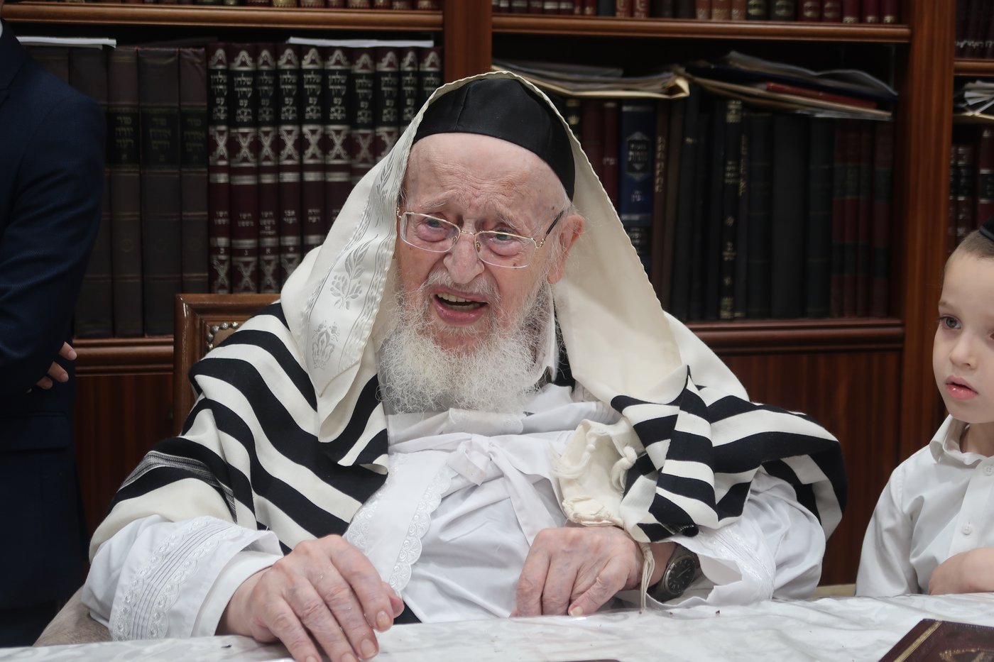 יום הקדוש אצל הגרמ"צ ברגמן