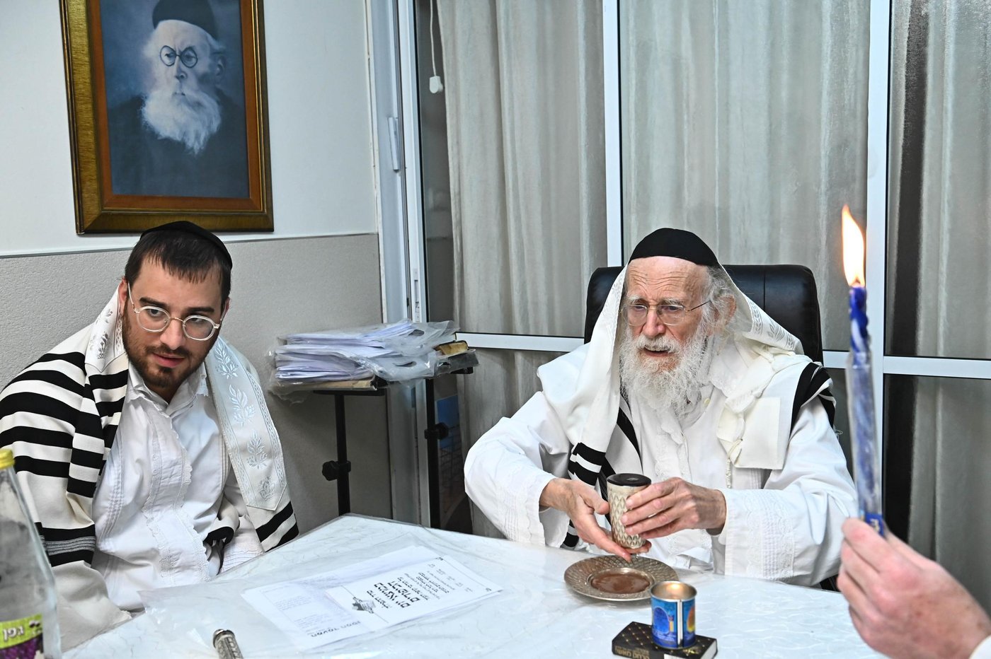 המקובל הגה"צ רבי שמעון גלאי במוצאי יום כיפור