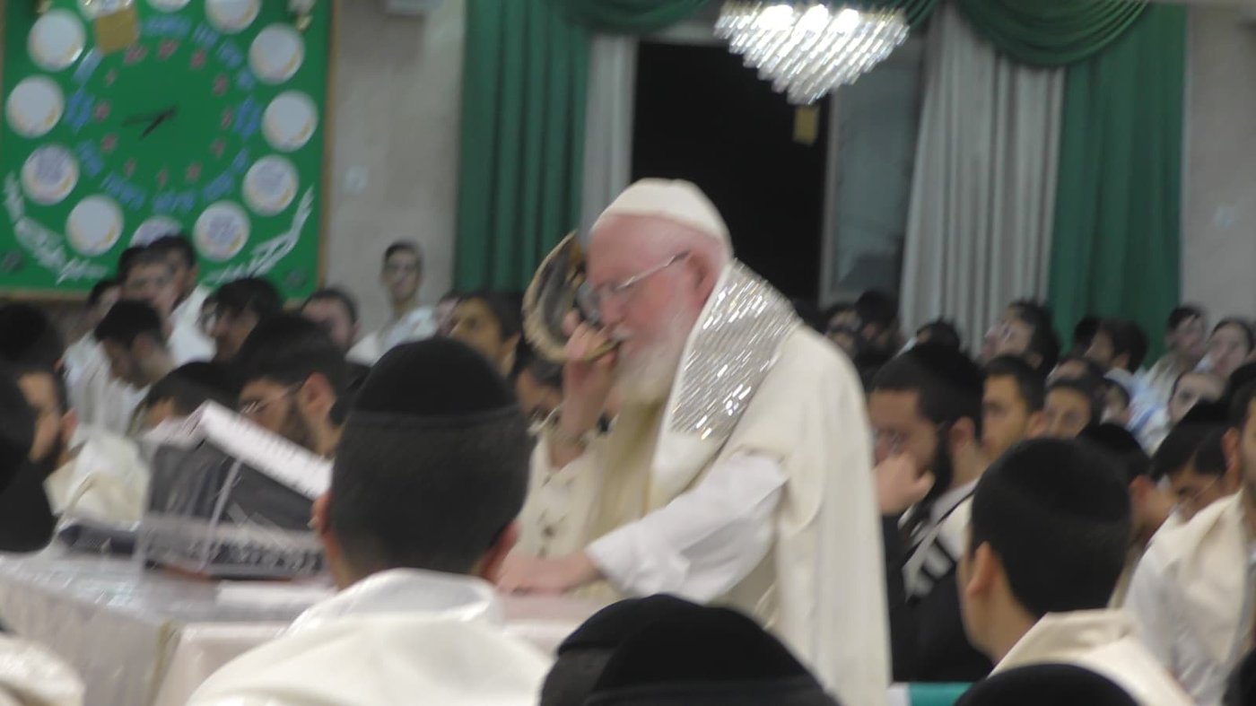 יום הכיפורים ב'כסא רחמים'