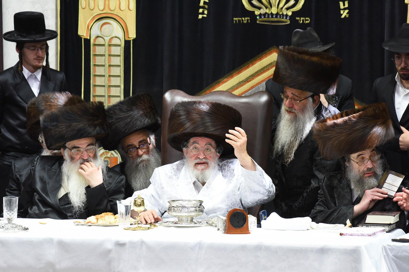 ערב יום כיפור אצל האדמו"ר מויז'ניץ