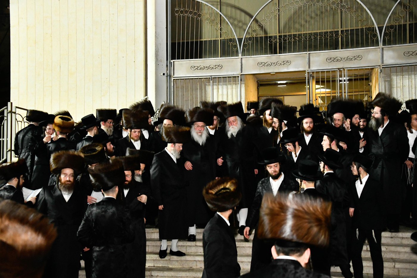 מוצאי יום כיפור בנדבורנה