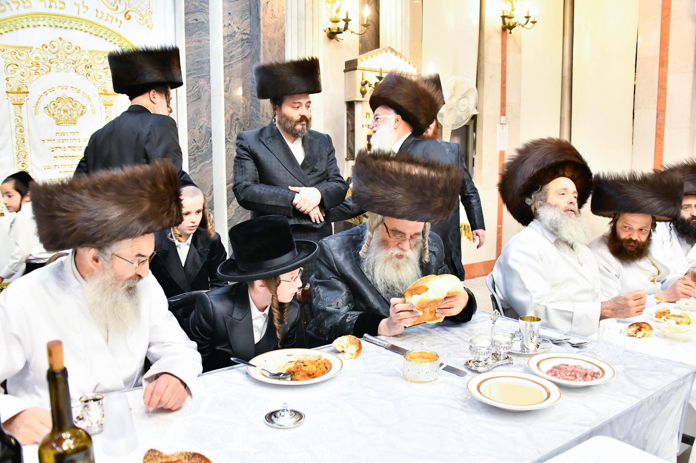 הילולא ובר מצווה בלעלוב