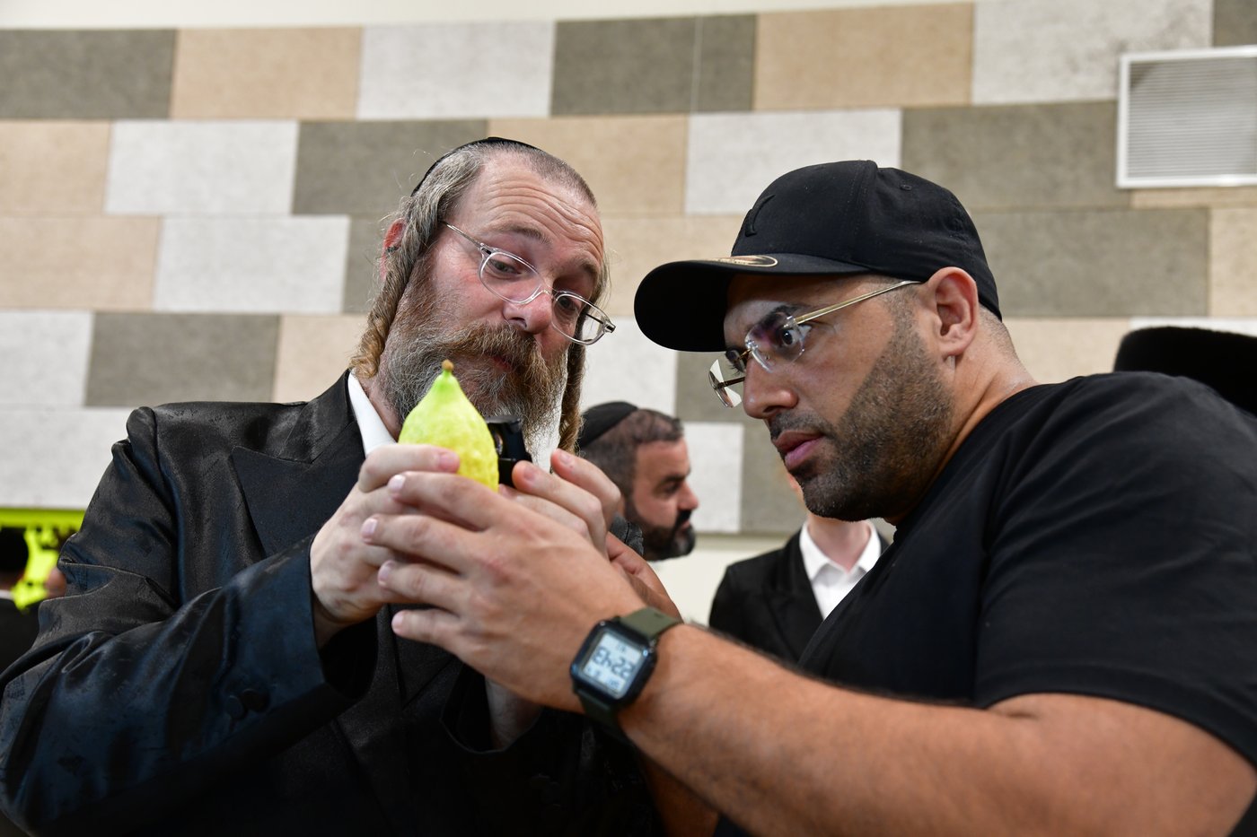 אווירת ערב חג הסוכות בעיר אשדוד