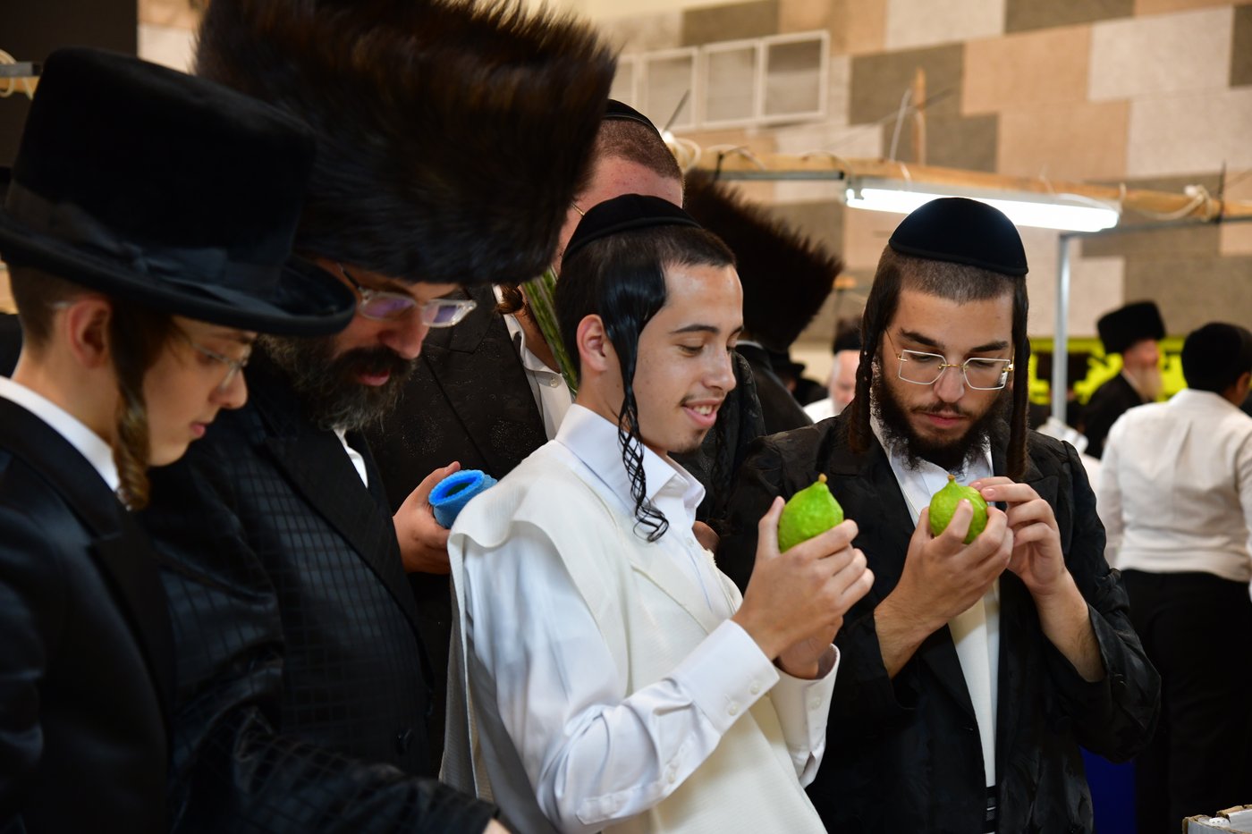 אווירת ערב חג הסוכות בעיר אשדוד