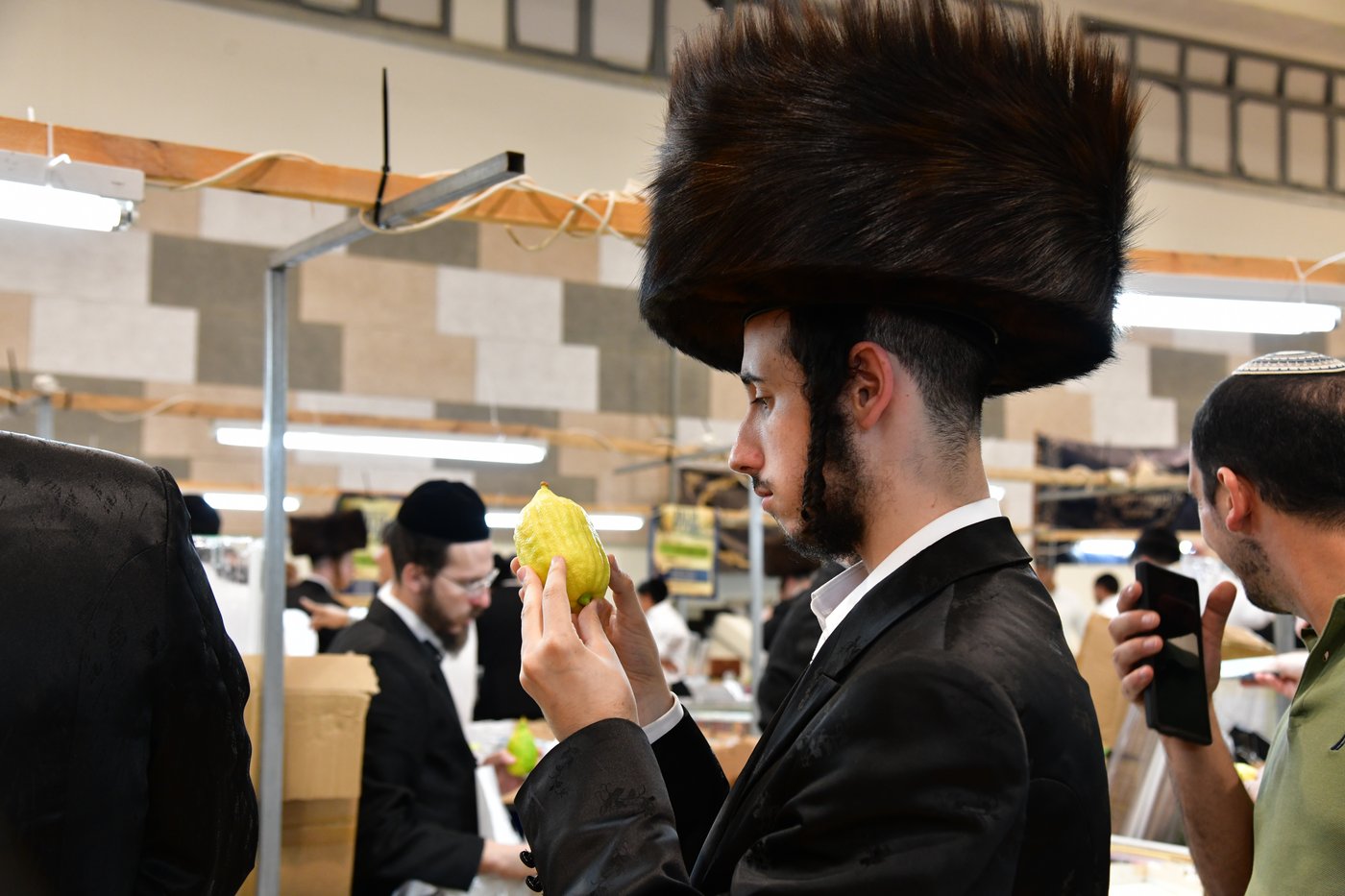 אווירת ערב חג הסוכות בעיר אשדוד