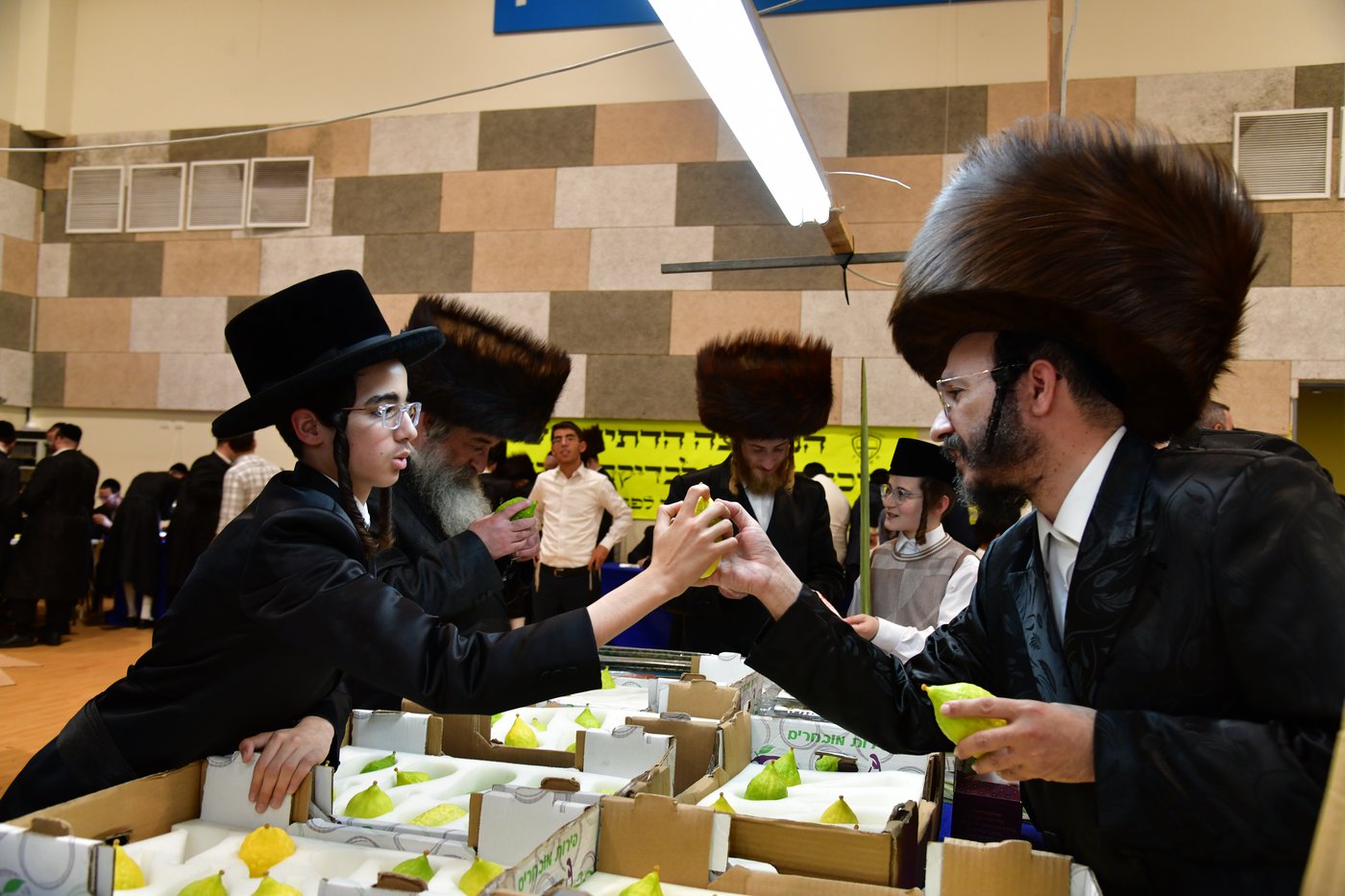 אווירת ערב חג הסוכות בעיר אשדוד