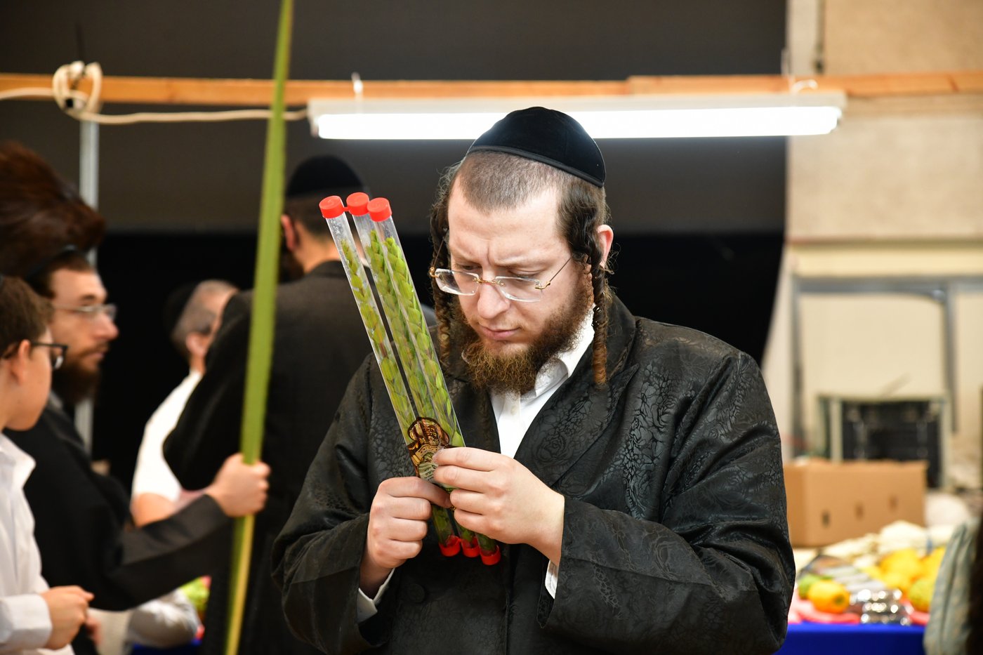 אווירת ערב חג הסוכות בעיר אשדוד