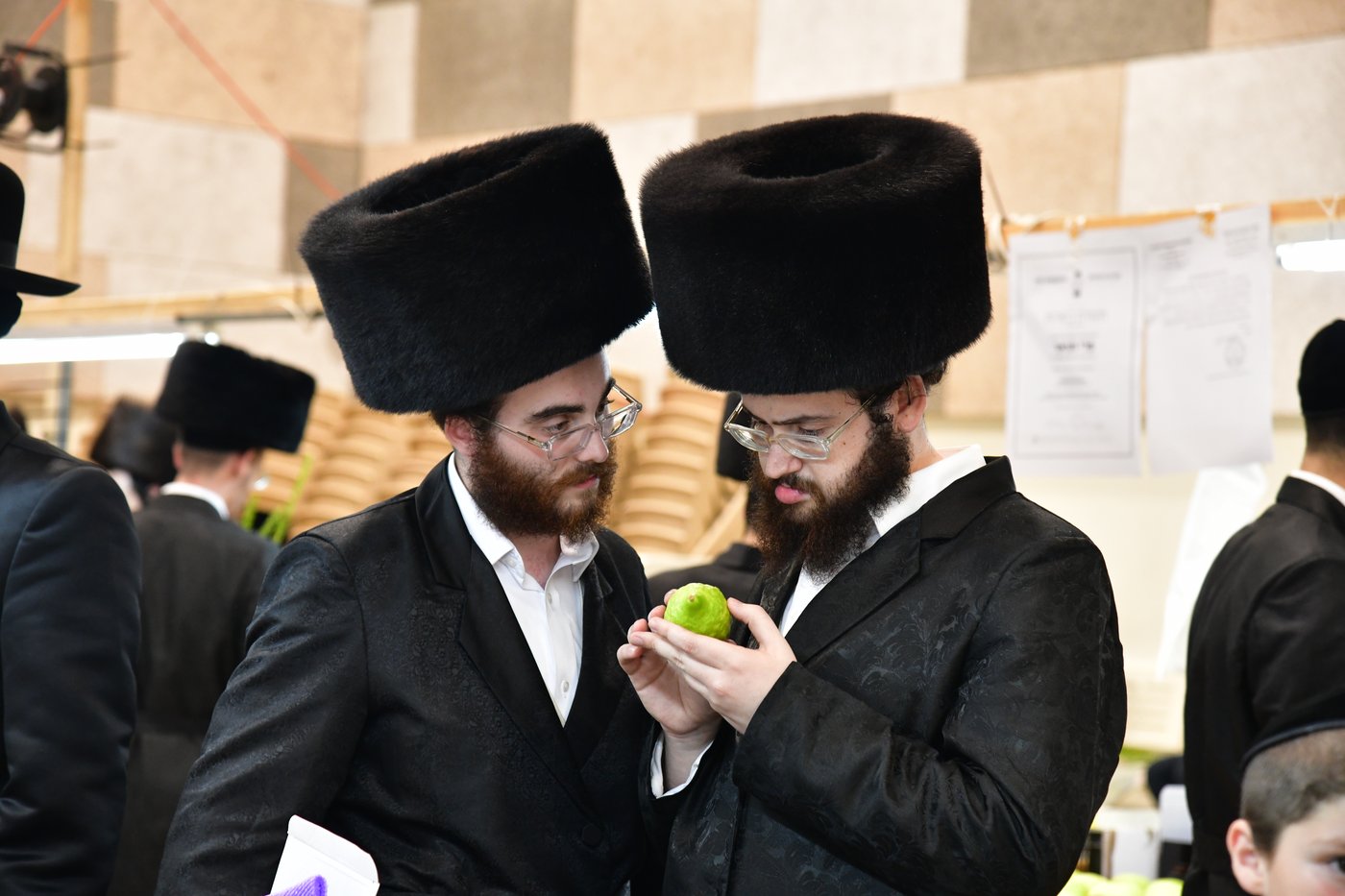 אווירת ערב חג הסוכות בעיר אשדוד