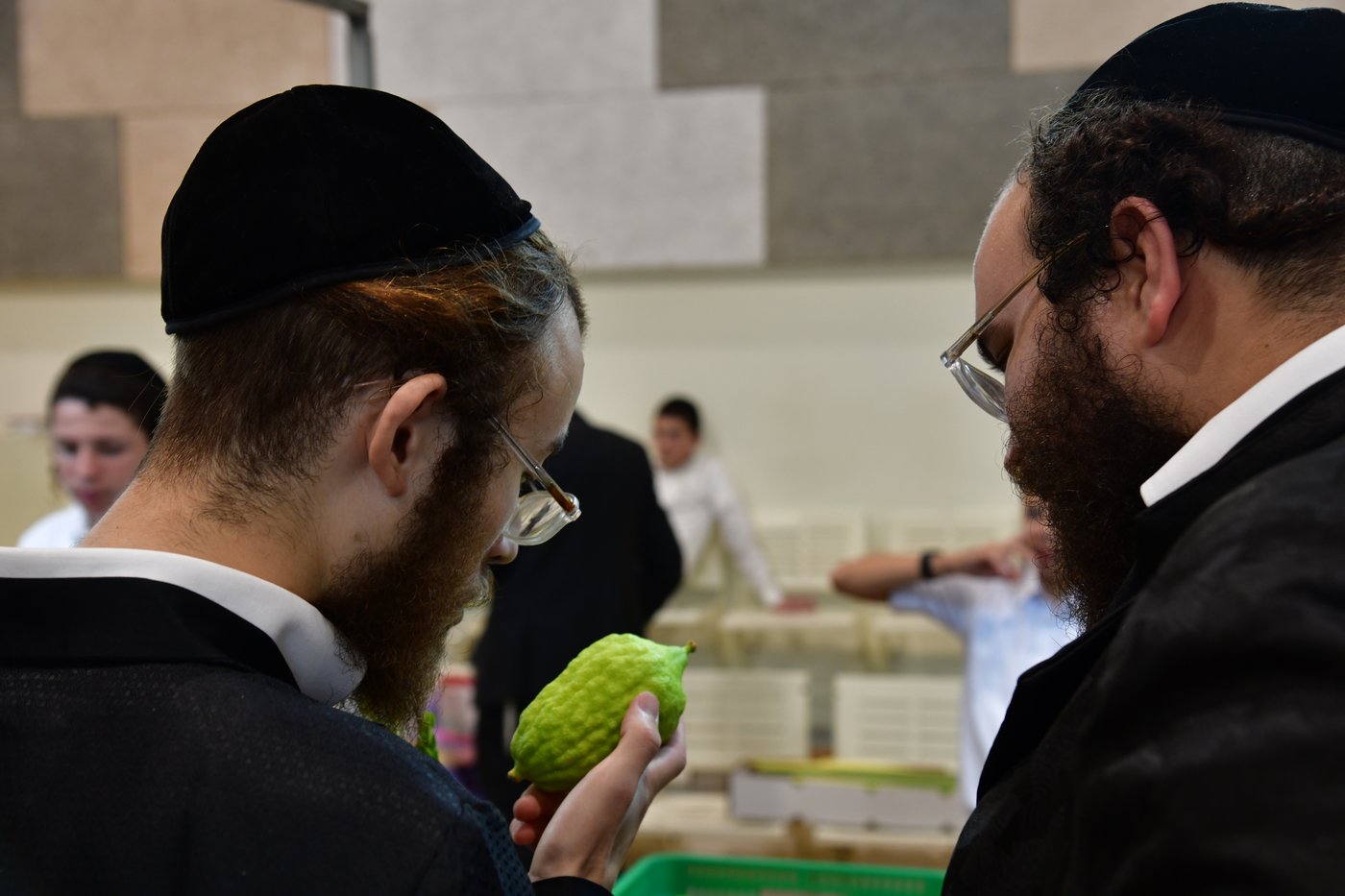 אווירת ערב חג הסוכות בעיר אשדוד
