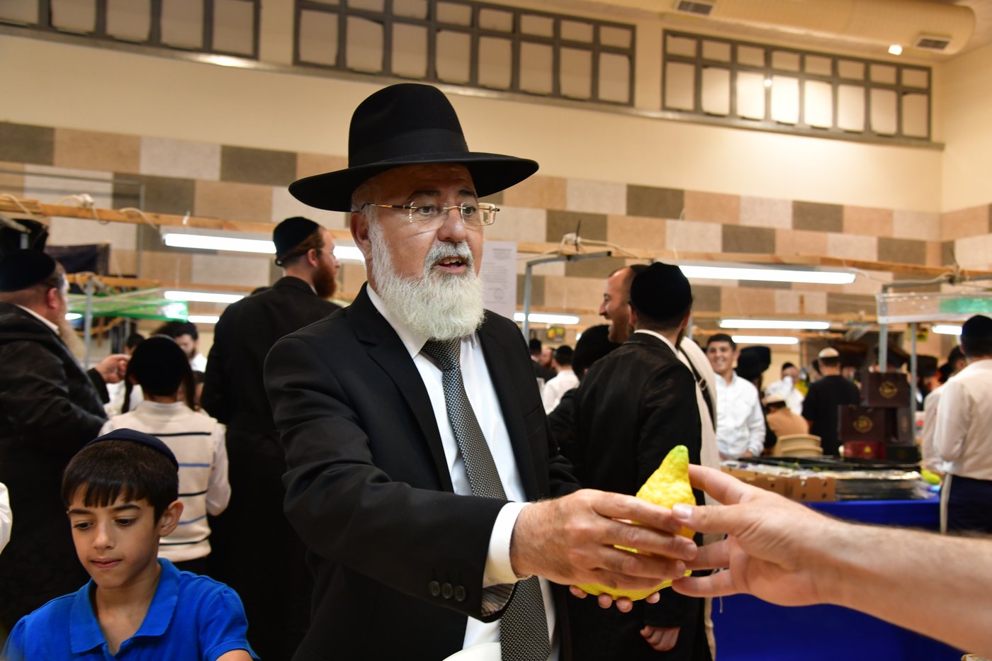 אווירת ערב חג הסוכות בעיר אשדוד